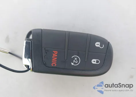 2025 Jeep Compass Latitude 4X4 z USA, uszkodzony, nr VIN 3C4NJDBN9ST617390